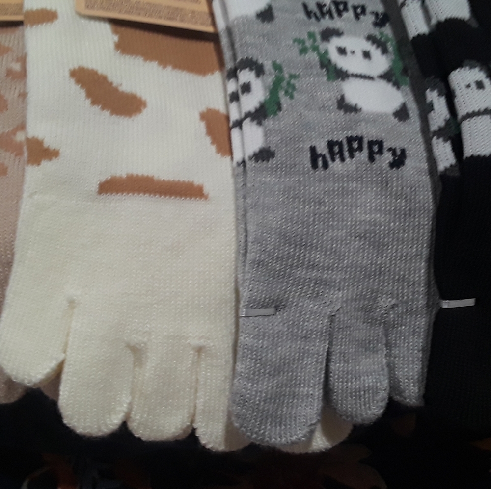 FUN!!! individual toe socks - Picture 2 of 2